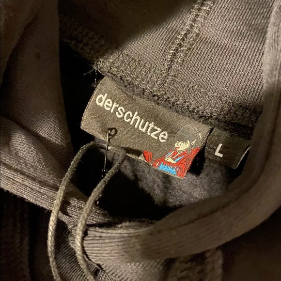 Derschutze 3D Box Logo “Falling Man” Size Large Brand New - Picture 6 of 7